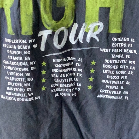 LUKE BRYAN Raised Up Right Tour T-Shirt - Picture 4 of 5